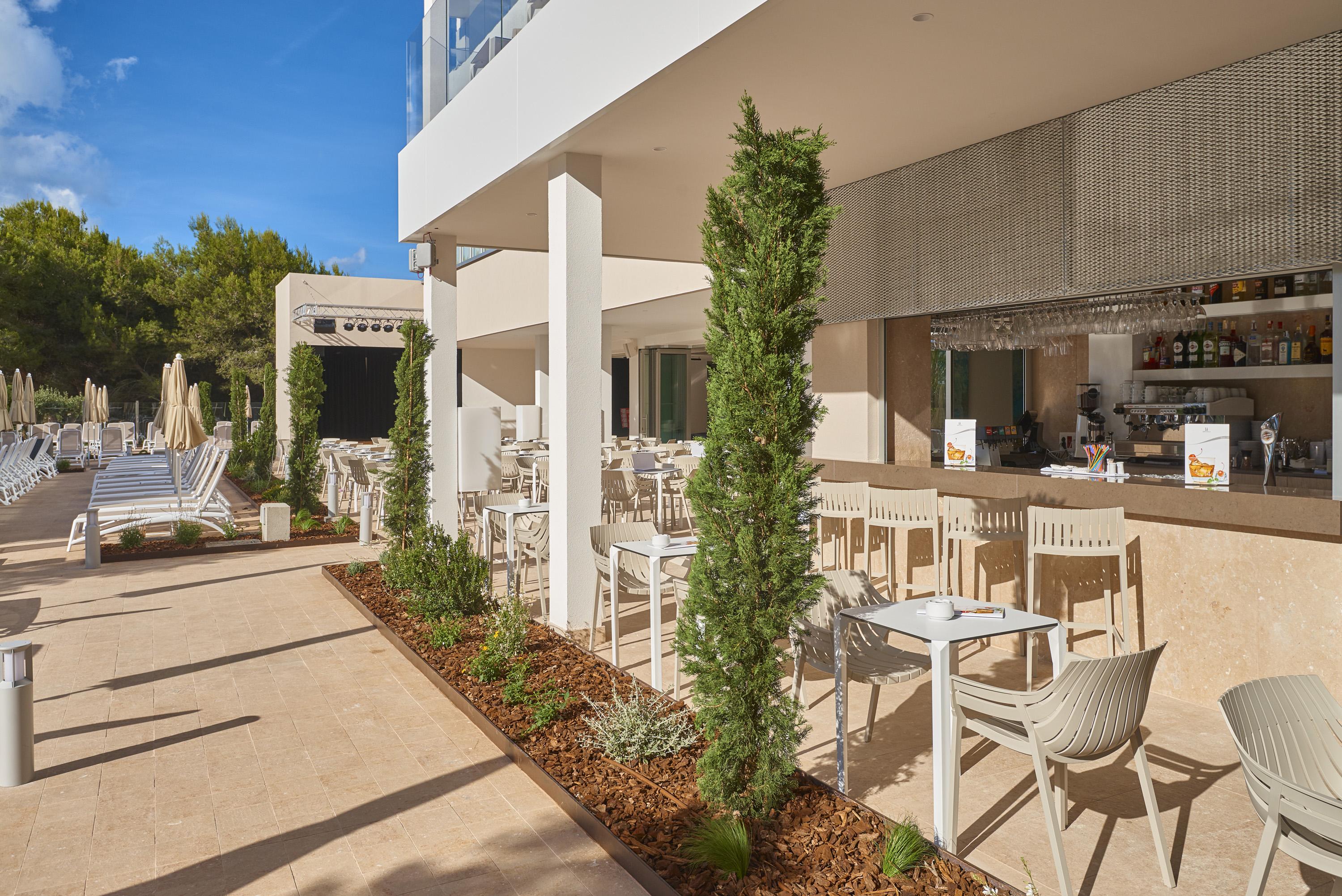 Hipotels Bahia Cala Millor - Adults Only Exterior photo
