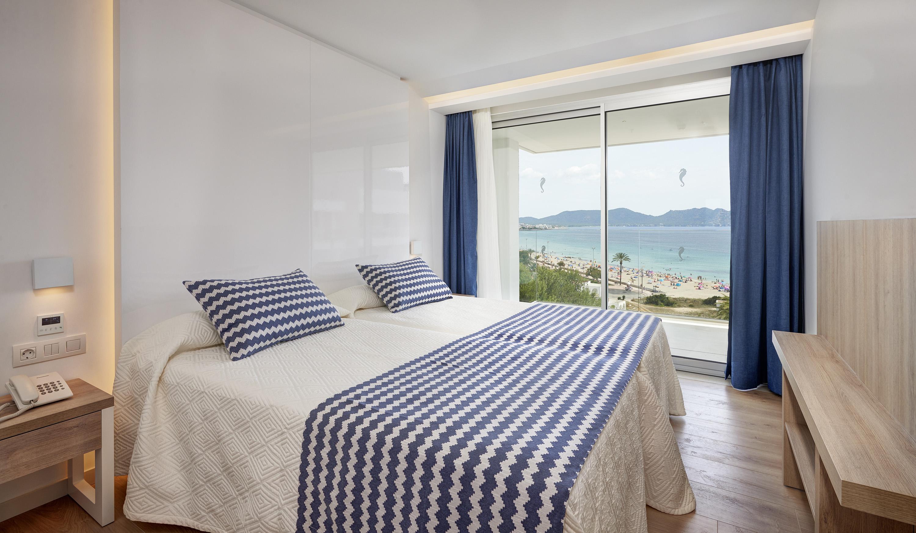 Hipotels Bahia Cala Millor - Adults Only Exterior photo